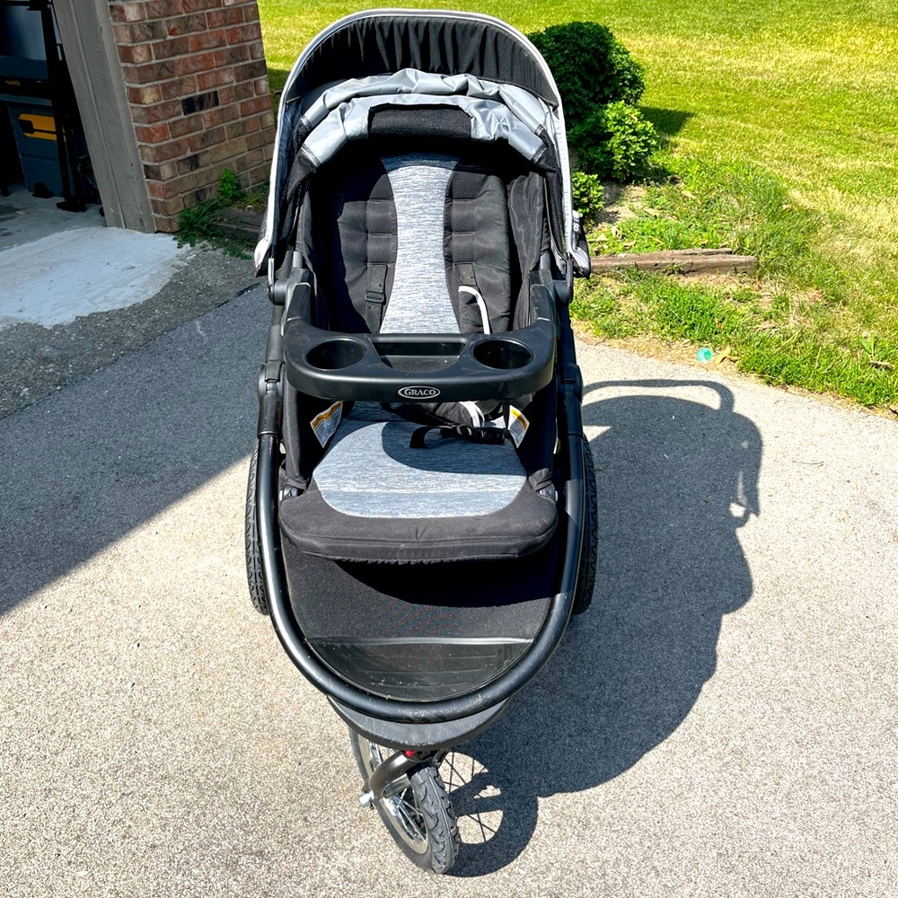 Graco Modes Jogging Stroller